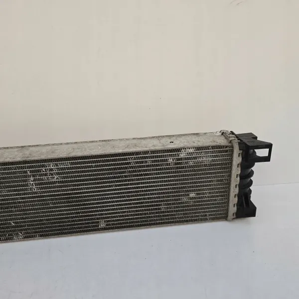 Gebruikte Audi OE intercooler OEM 8W0145804A image 3