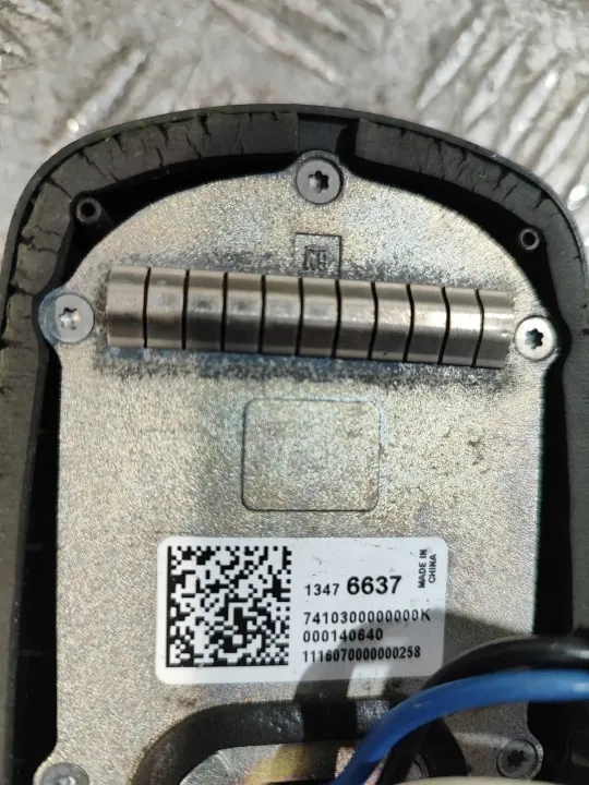 Antenne GPS Opel Astra K OEM 13476637 - Occasion image 4