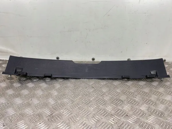 Protège-soufflet de coffre Mitsubishi Eclipse Cross OEM 7240A222ZZ image 4