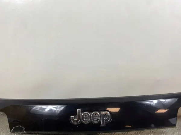 Luz traseira de placa Jeep Grand Cherokee 2018 WND55TRMAD image 3