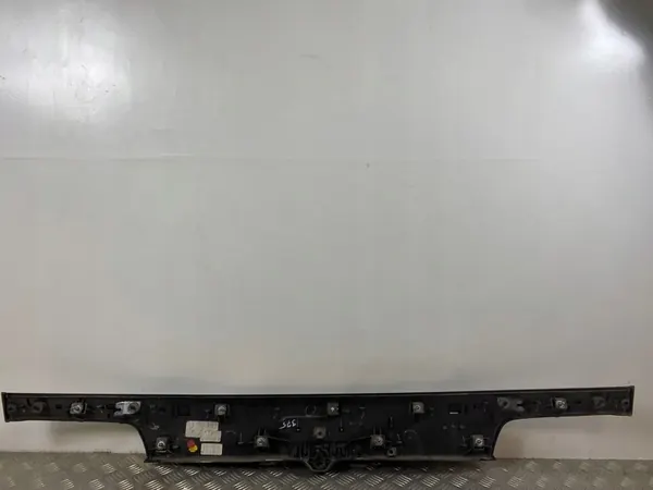 Luz traseira de placa Jeep Grand Cherokee 2018 WND55TRMAD image 9