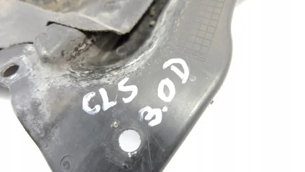 Mercedes CLS 218 Tampa Inferior Para-choques Dianteiro OEM image 7