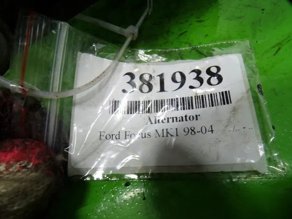 Vaihtovirtageneraattori Ford Focus MK1 1.8 16V OE image 7