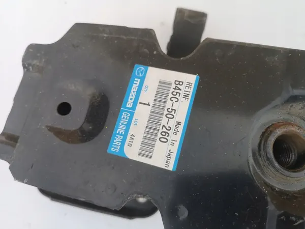 MAZDA III Bakre Stötfångarbalk B45C-50-260 image 2