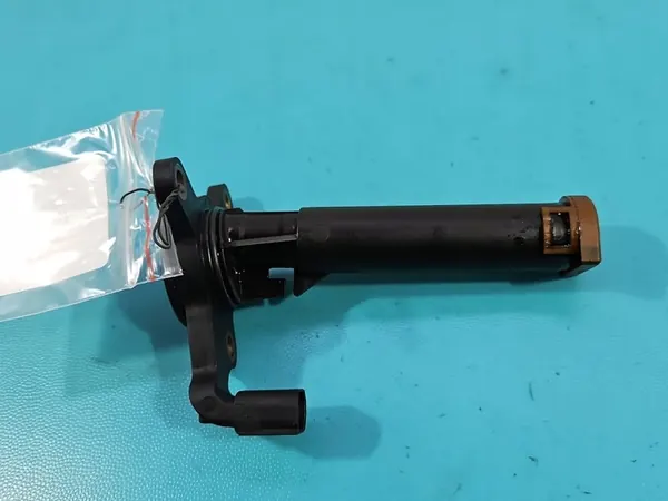 Oljenivåsensor Mercedes Vito W639 A0061533028 image 3