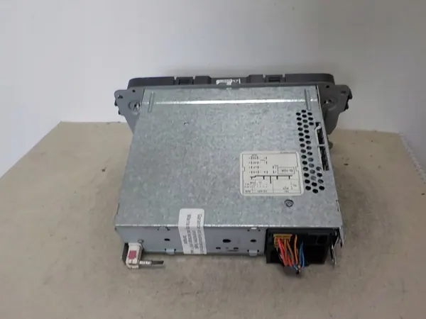 Radio SEAT OEM 6J2035153H CD MP3 para Ibiza 6J image 3