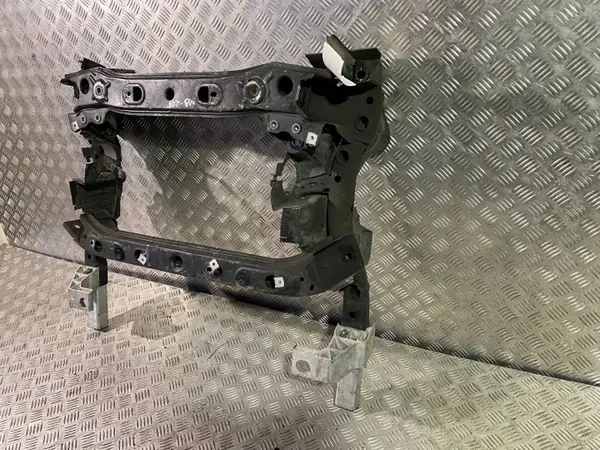 Mercedes-Benz Främre Stödräm OEM A2056200571 image 4