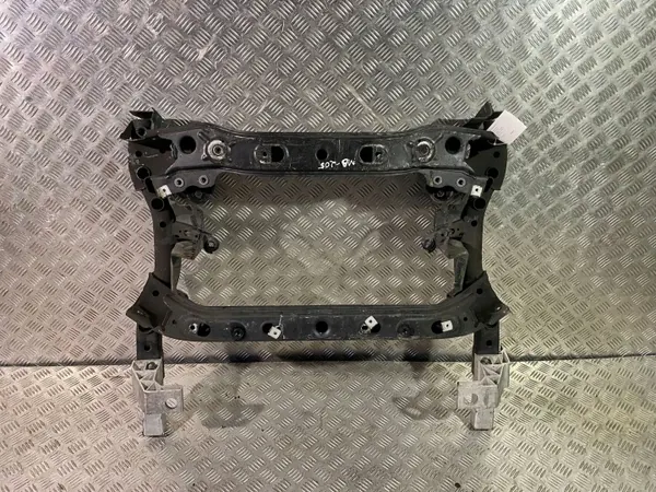 Mercedes-Benz Främre Stödräm OEM A2056200571 image 5