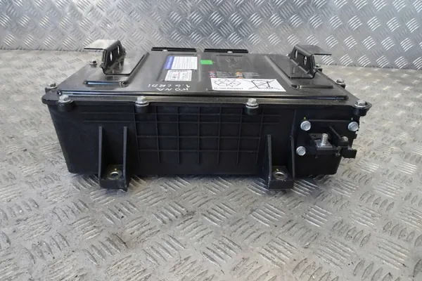 Hyundai Kona Hybrid-accu OEM 375M0-J9000 1.6L image 3