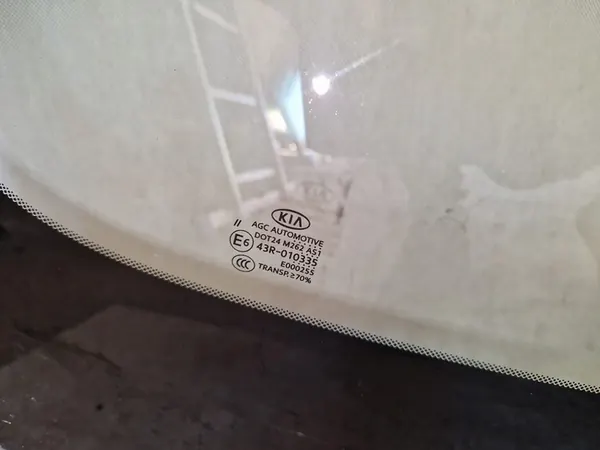 Framruta Kia Sportage IV uppvärmd OEM image 3