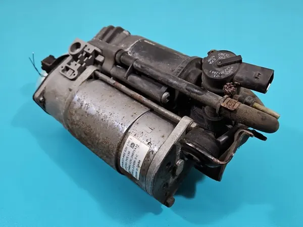 Mercedes W212 Veringspomp OEM 4430201701 image 2
