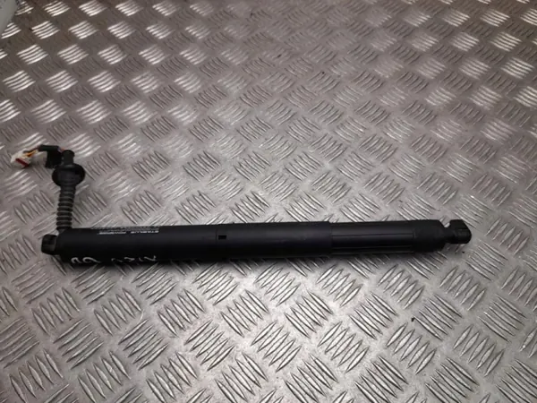 Hyundai Kaasujousi OEM 81203-KL101 IONIQ 6:lle image 2