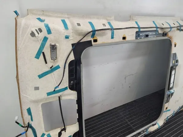 OEM AUST130479 Takluckefoder för Toyota Avensis T27 image 9