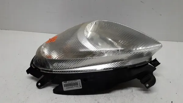 CITROEN XSARA PICASSO 98- Farol Esquerdo Completo 89300195 image 4