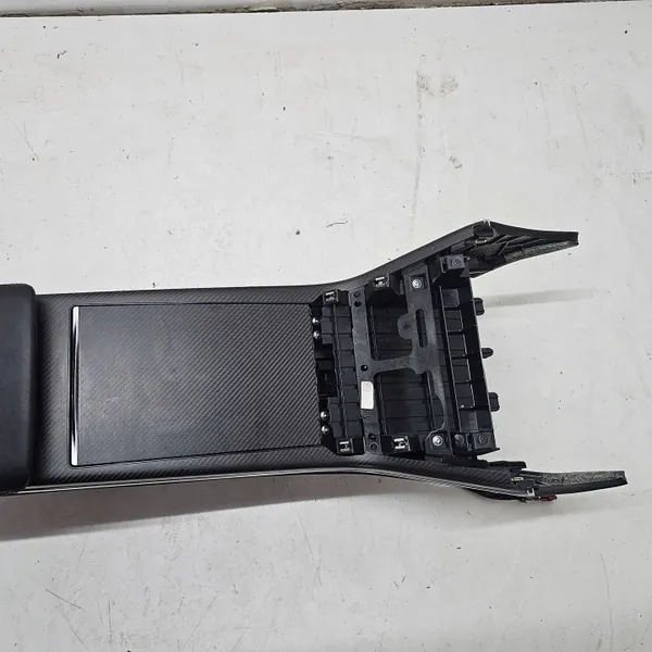 Console centrale Tesla Model X Plaid 2022 OEM 1564447-00-B image 4