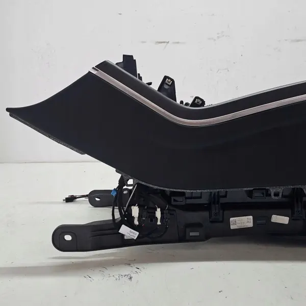 Console centrale Tesla Model X Plaid 2022 OEM 1564447-00-B image 9