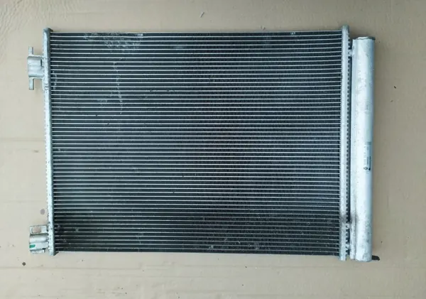 Condensador AC Renault Arkana OEM 921005412R image 2