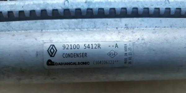 Condensador AC Renault Arkana OEM 921005412R image 4