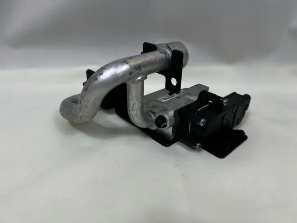 Hyundai Ioniq 5 ilmastointilaajennusventtiili OEM 976R3G1500 image 4