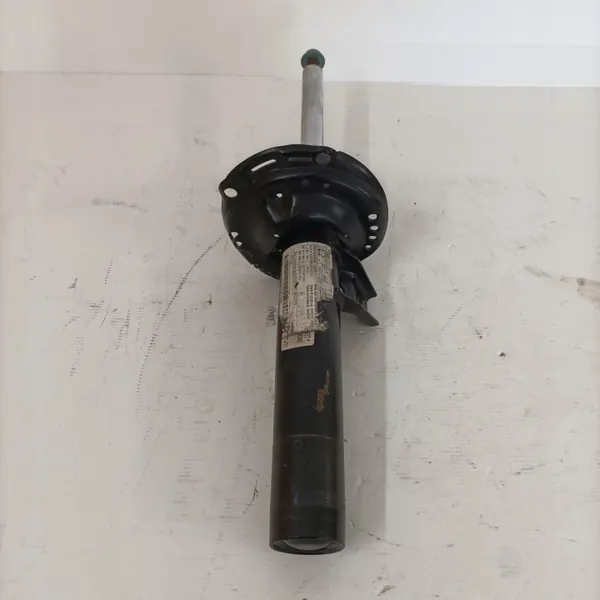 Mangueta delantera derecha VW Golf VIII OEM 5WA400054HB image 4