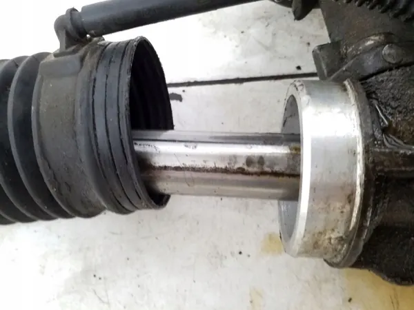 Culata Usada OEM 20389112 para Citroën C4 I 1.6L Diésel image 4