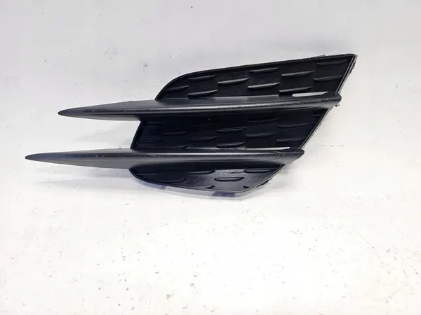 Rejilla de Parachoques Derecho Mercedes A-Class W177 AMG 2018-2023 OEM image 2