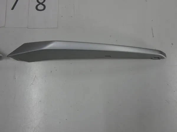 BMW 3 F30 F31 Etupuskuri Ritilä Trim Vasemmalle Oikealle image 3