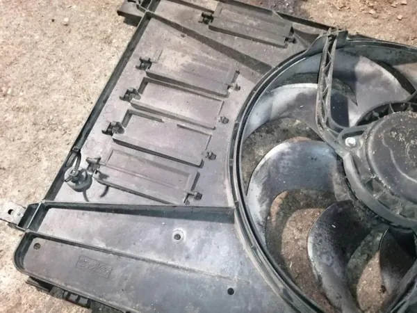 Framremsa OEM 940002906 för Ford Focus III 1.6L Diesel image 4
