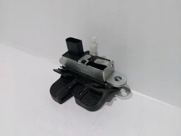 SEAT OE Baklucka Lås 6J4827505E 9B9 image 3