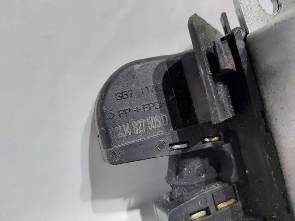 SEAT OE Baklucka Lås 6J4827505E 9B9 image 4