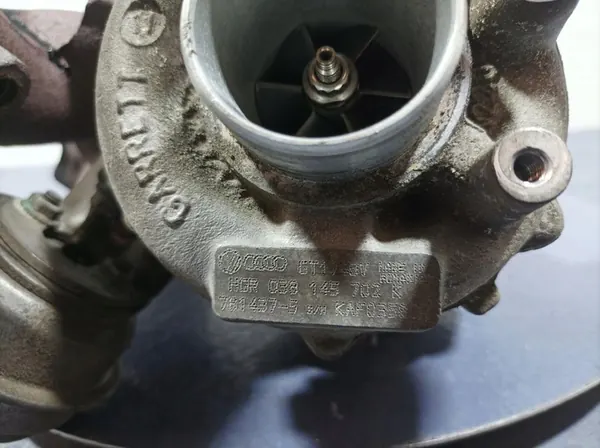 AUDI A4 B7 1.9 TDI Turboladdare 038145702K image 6