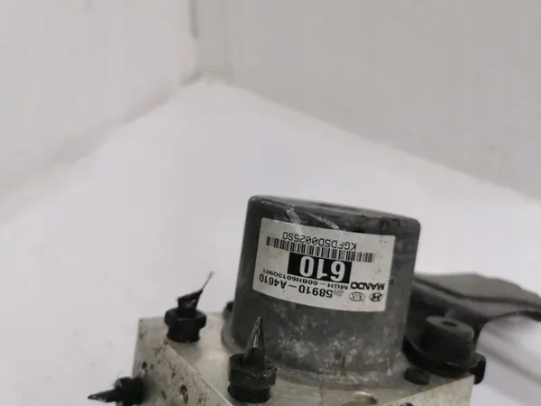 ABS-pomp OEM 58910-A4610 voor Kia Carens 1.7 CRDi image 4