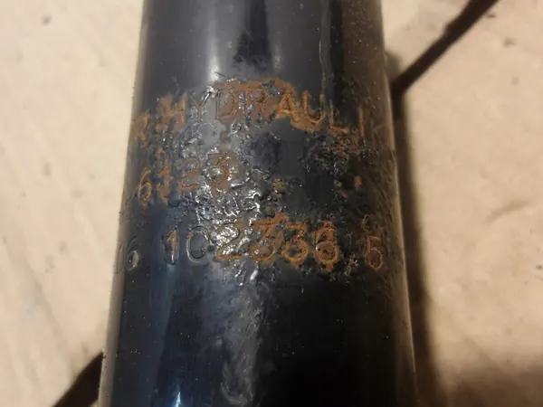 Actionneur de levage de cabine MAN 1023365 image 8