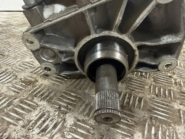 Réducteur Boîte Audi Q3 83A OEM 0A6409053AP image 4