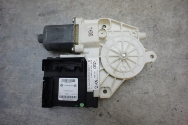Motor de ventanilla delantera izquierda Audi A3 8P OEM 8P0959801G image 4