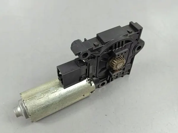 Volvo XC90 takluckemotor OEM 10028320C image 3