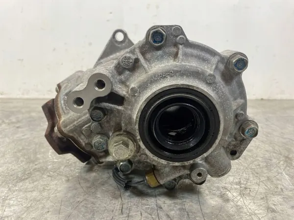 Mitsubishi Outlander Verteilergetriebe OEM 15a360 - Gebraucht image 5