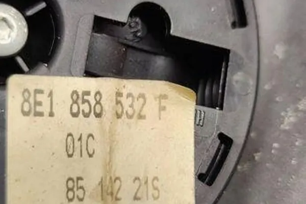 Oikea peili AUDI A4 (8EC, B7) 2002 image 3