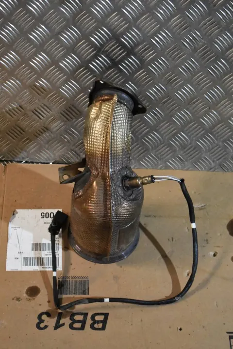 Linker katalysator OEM 971131703K Porsche Panamera image 2