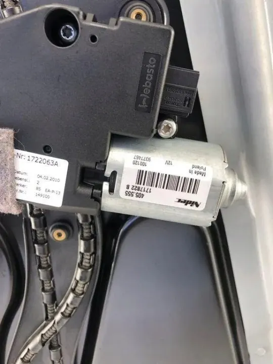 BMW Kattoikkuna OEM 1724655F 7-sarja F01/F02 image 9