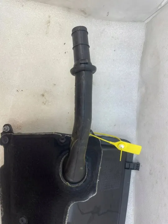 OEM 668416578R Left Drain Scuttle Panel Renault Trafic image 3