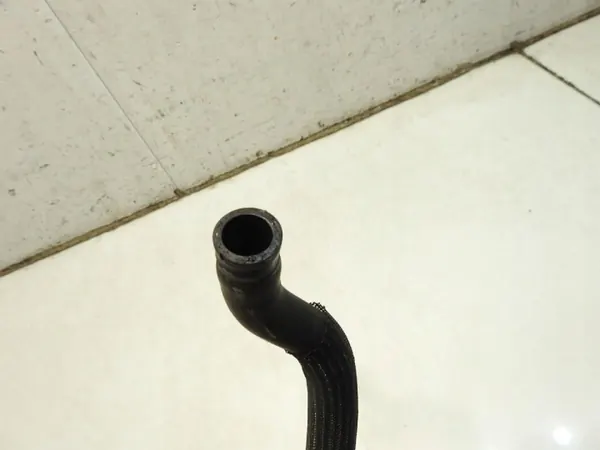 Mangueira do Aquecedor OEM 271A37651R para Renault Megane IV image 5