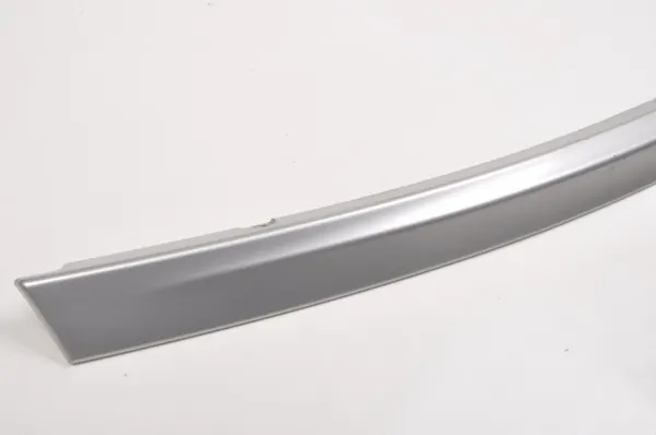 Spoiler Porsche OE 98650460901 pour hayon - Occasion image 6