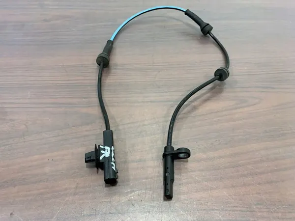 Mitsubishi ABS-pyöränopeusanturi OEM 479106RA0A image 4