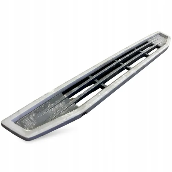 82208512 Volvo Marche Grille - Pièce Camion Occasion image 6
