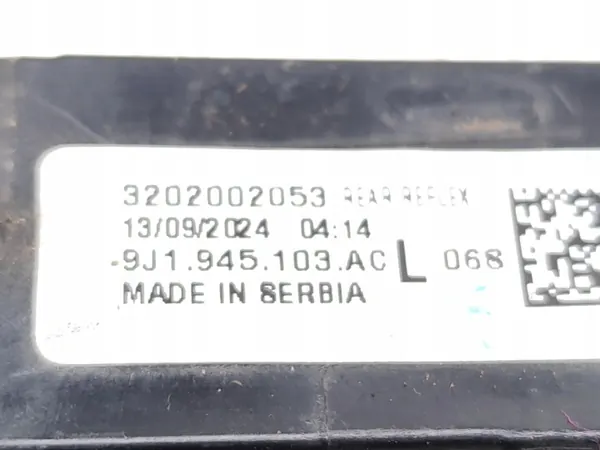 Refletor traseiro esquerdo Porsche Taycan OEM 9J1945103 image 7