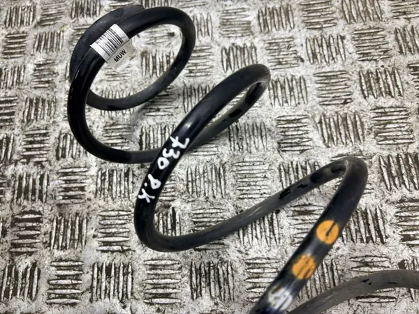 Mola dianteira SEAT Ateca 2018 OEM AMD229375 image 4