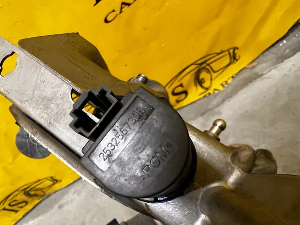 Gasbremskupplungspedal Renault Clio IV image 6