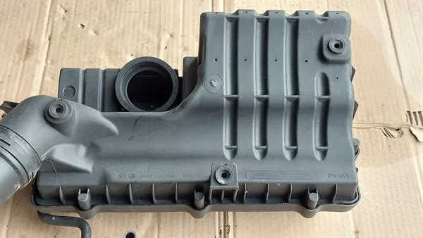 Ilmansuodatinrakennelma 1.4 16V VW Polo Fabia Ibiza image 3