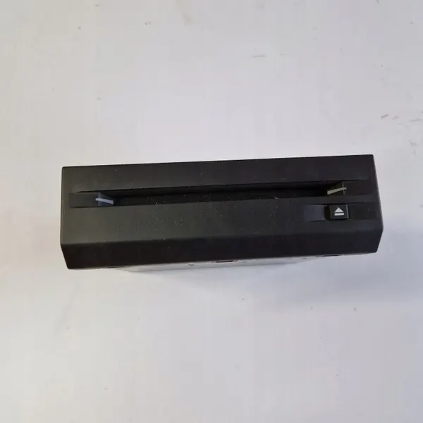 Opel Astra 5 CD-wisselaar OEM 84016433 - Gebruikt image 2